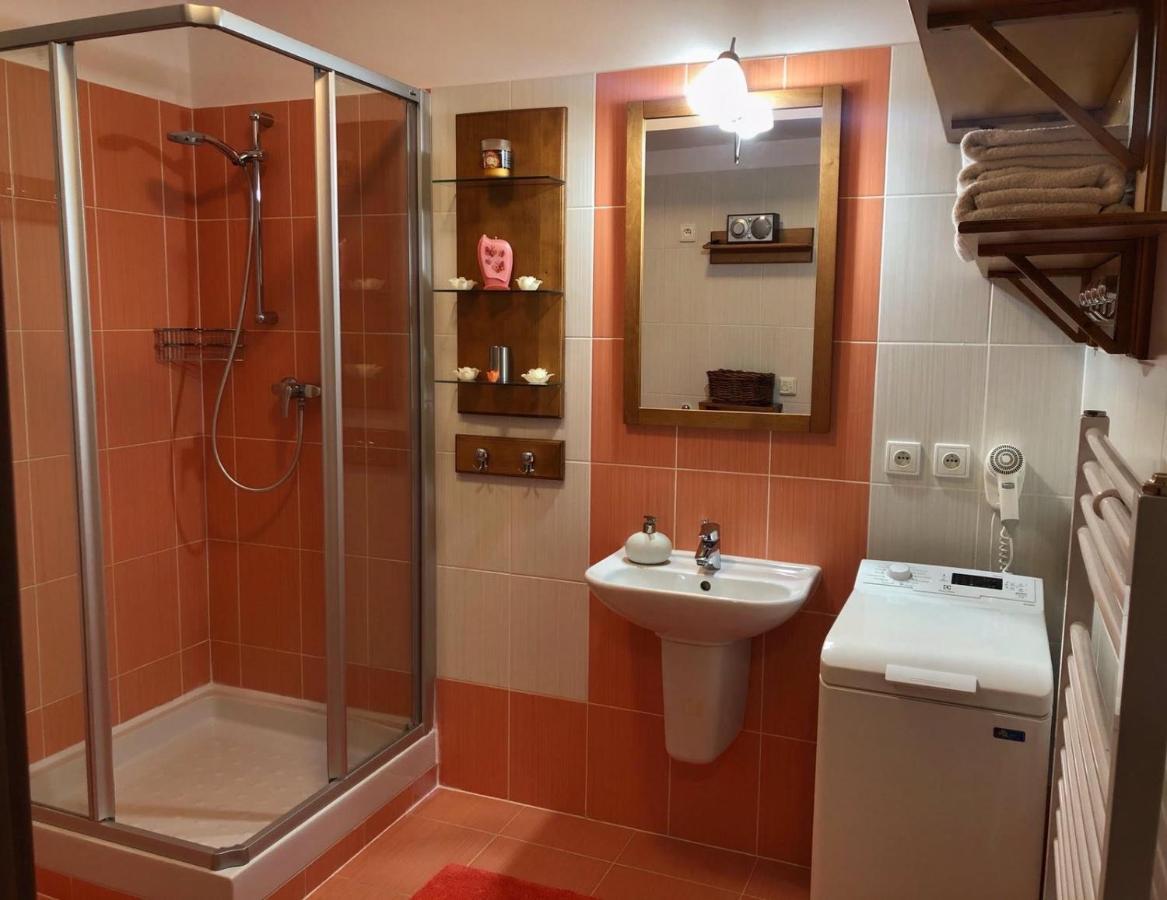 Apartmán Renáta 10 Ruzomberok Esterno foto